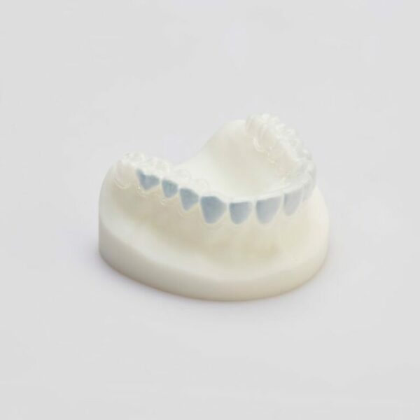Bleaching-Tray-1-768x768